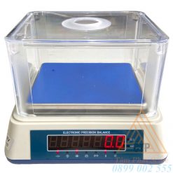 Màn hình hiển thị phía sau thuận tiện cho giao thương hàng hóa
